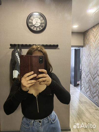 Новая женская одежда много