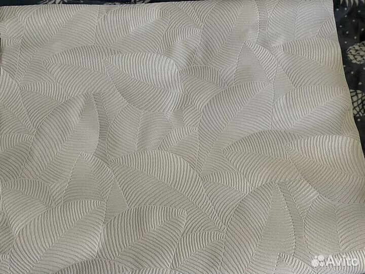 Обои флизелиновые