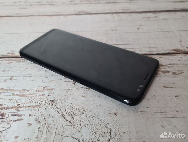 Samsung Galaxy S8, 4/64 ГБ