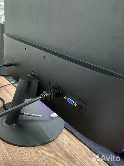 Монитор 1920x1080