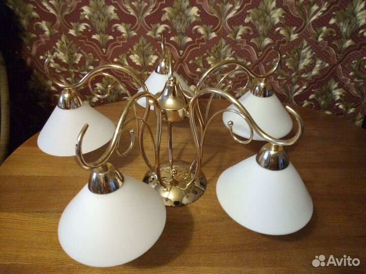 Люстра потолочная