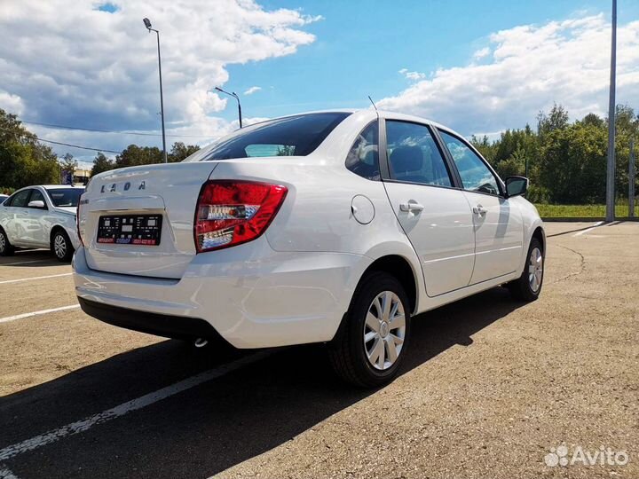 LADA Granta 1.6 МТ, 2024