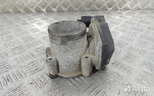 Дроссельная заслонка бензиновая seat ibiza 4 (1SK0