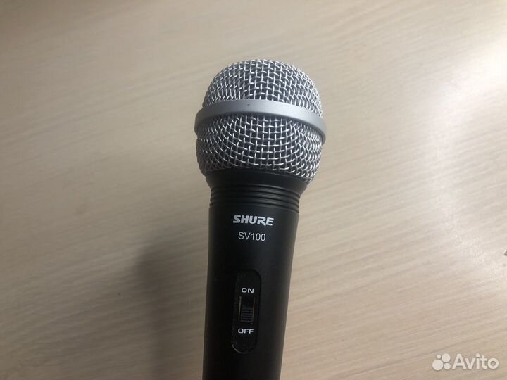 Микрофон Shure SV100