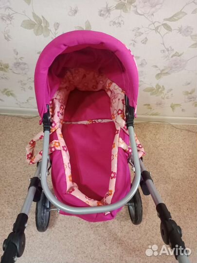 Детская игрушечная коляска