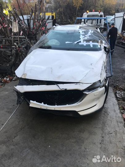Запчасти на Mazda CX-5 II 2,5 KF 2017 г