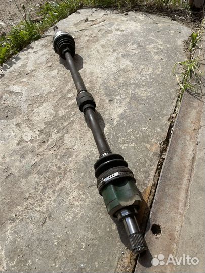 Привод mitsubishi lancer IX в сборе