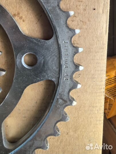 Цепь и звёзды 525