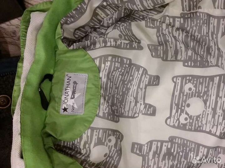 Ветровка детская в идеальном состоянии