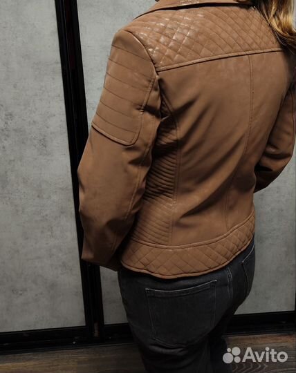 Куртка женская guess