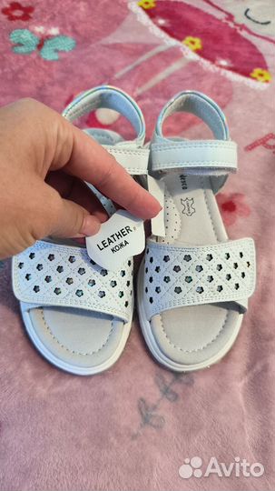 Новые сандалии натуральная кожа для девочки