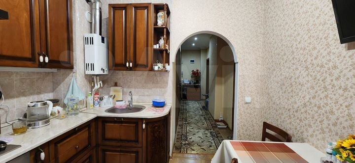 2-к. квартира, 50 м², 4/5 эт.