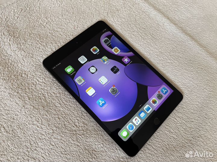 Планшет apple iPad mini 3 для фильмов