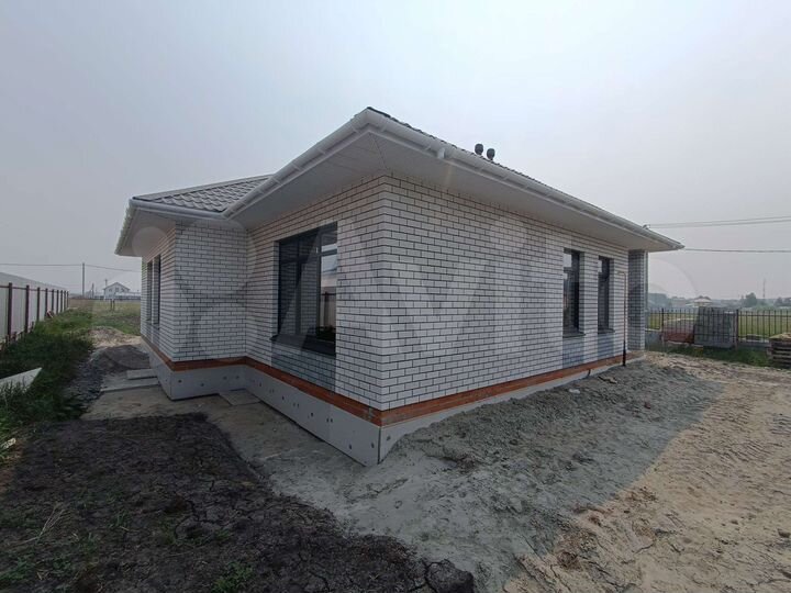 Дом 125,5 м² на участке 8 сот.