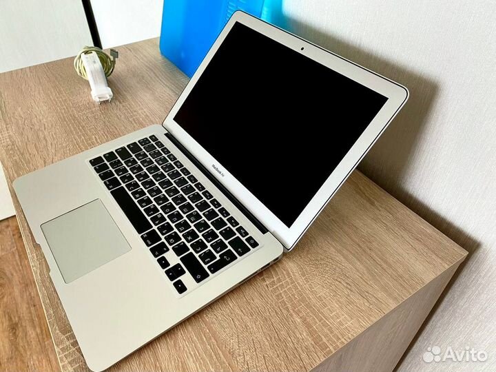 Apple MacBook Air 13