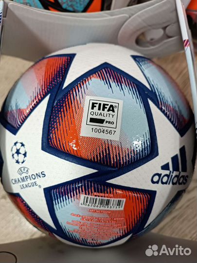 Футбольный мяч adidas лига чемпионов Istanbul 2021