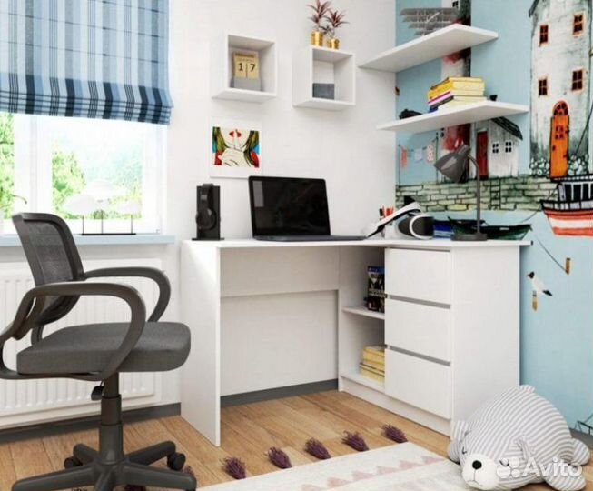 Угловой письменный стол