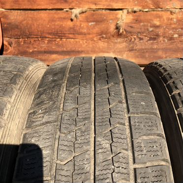 Goodyear Ice Navi Zea II 205/65 R15