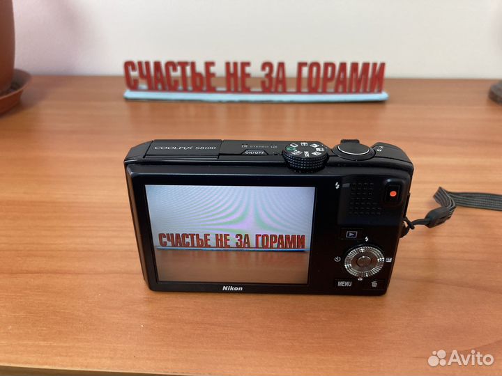 Фотоаппарат Nikon coolpix s8100