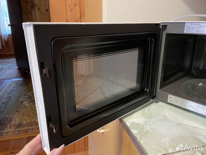Микроволновая печь LG