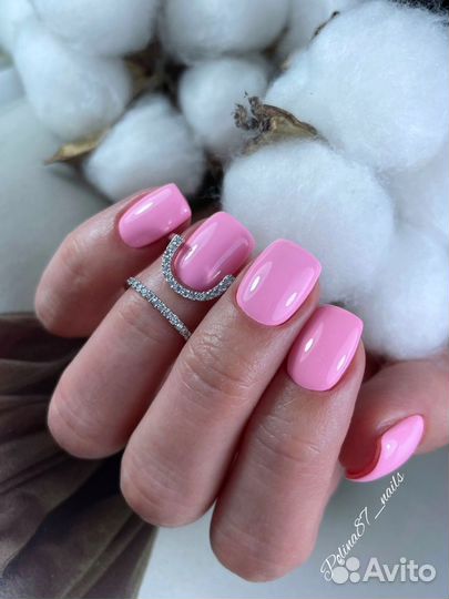 Маникюр и педикюр