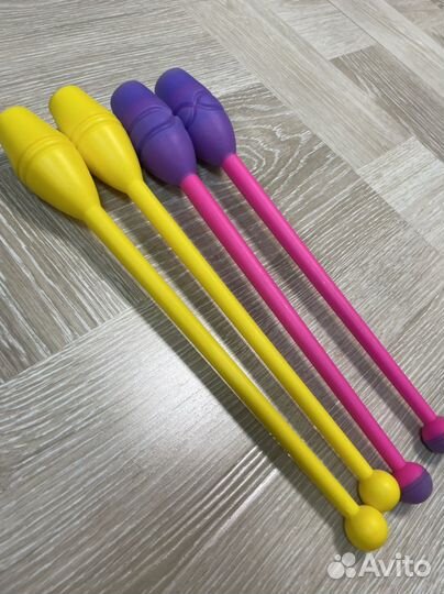 Гимнастические булавы