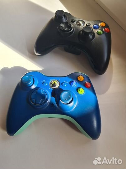 Xbox 360 E 500 GB BSE 6в1 2 джоя 200+ игр