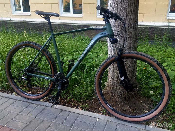 Sern Motion 2.0 / 27,5 / 22 рама