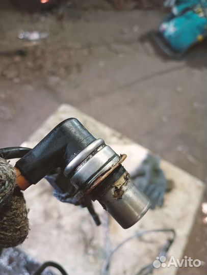 Датчик коленвала saab 9000