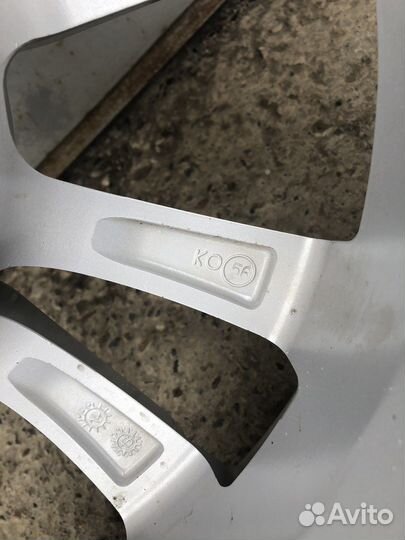 Pirelli Ice Zero 205/55 R16 94T