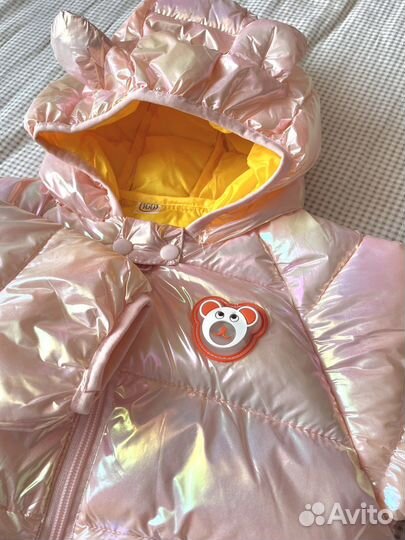 Курточка на девочку