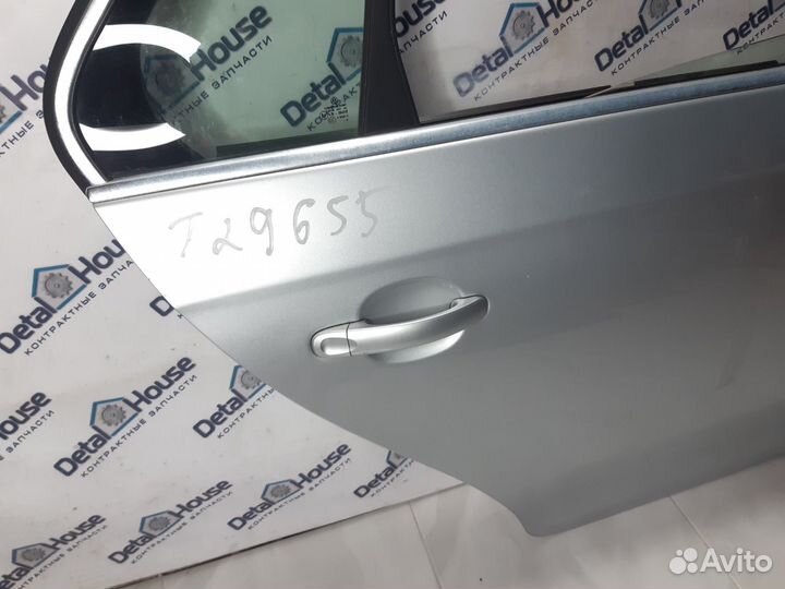 Дверь задняя правая Volkswagen Jetta 5 2.0TDI BKD