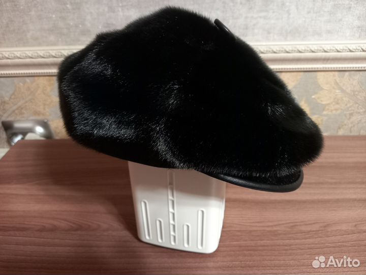 Меховая мужская кепка