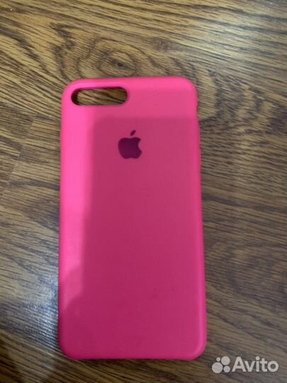 Продается чехол на iPhone 7 +