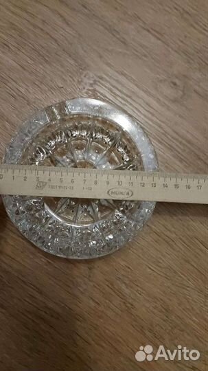 Хрустальная пепельница