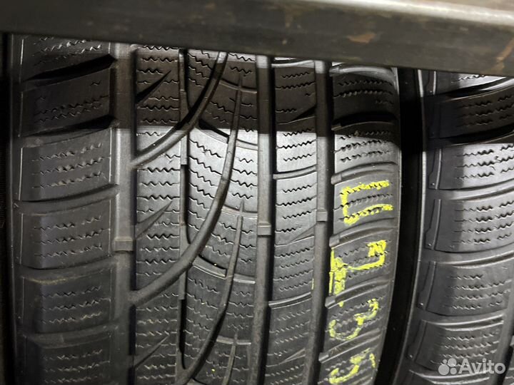 Hankook Winter I'Cept Evo2 W320A SUV 235/60 R18 103H