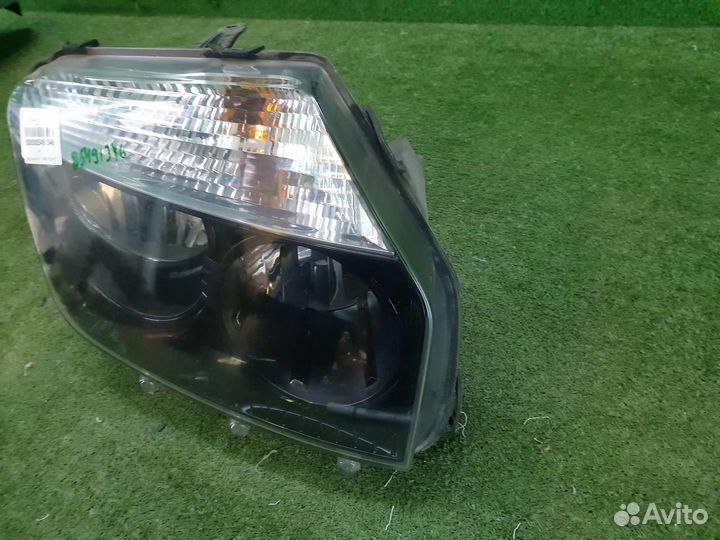 Фара правая Renault Duster 1 (2010-2015) галоген