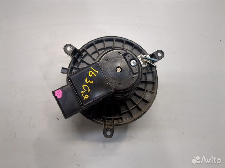 Двигатель отопителя Chrysler Town-Country 2008, 20