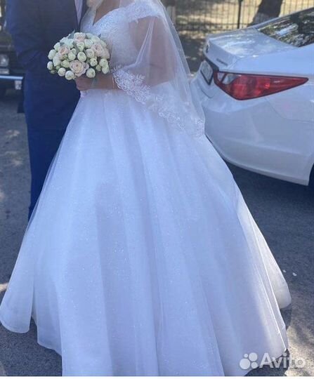 Свадебное платье