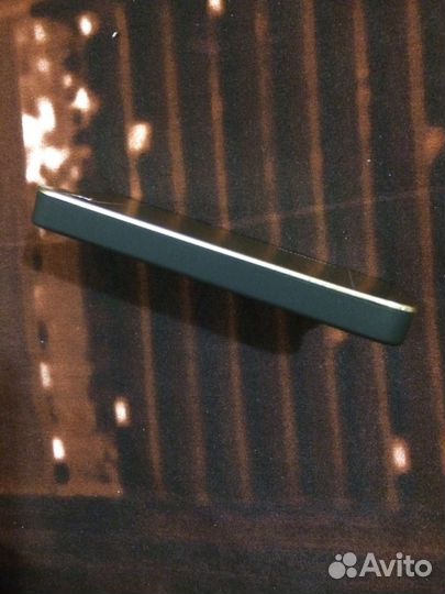 Продаю бампер для iPhone 4s новый