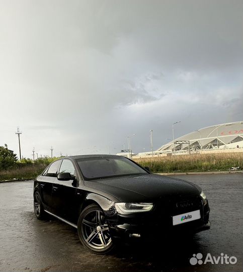 Audi A4 2.0 AMT, 2014, 137 000 км