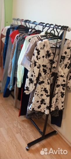Большой коробок женских вещей 42-44р