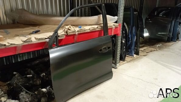 Дверь 2015-2022 водительская Тойота Ланд Крузер