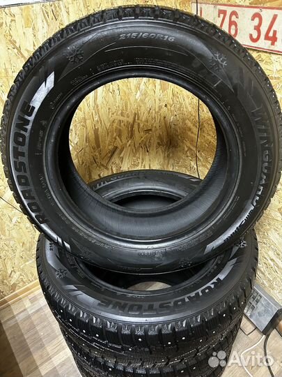 Roadstone Winguard WinSpike 215/60 R16