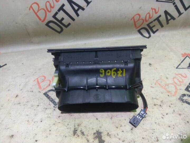 Вентиляционная решетка задняя Bmw 5 Серия E39