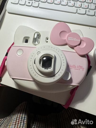 Фотоаппарат fujifilm instax mini hello kitty