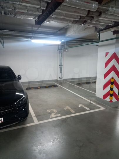 Машиноместо, 13 м²