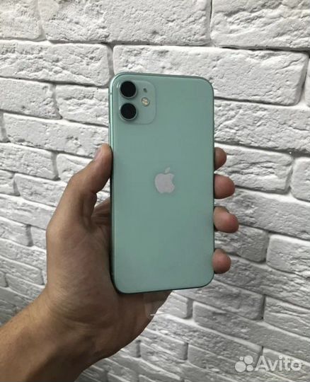 iPhone 11, 64 ГБ