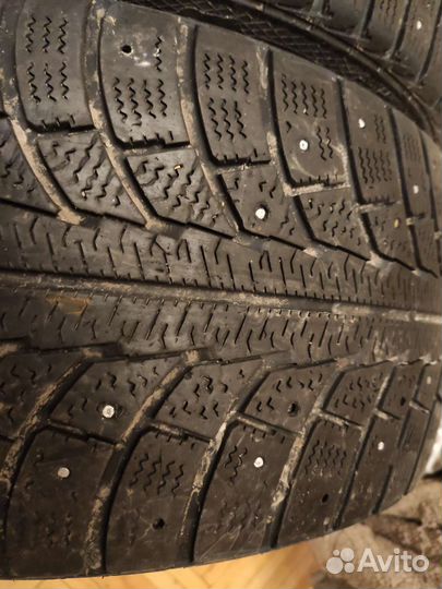 Gislaved Nord Frost 5 225/45 R17 94T