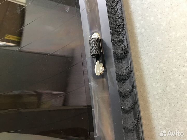 Стекло заднее Toyota Corolla E15 2006-2013